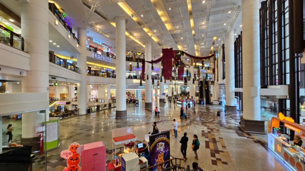Berjaya Times Square: A Shopping and Entertainment Giant
