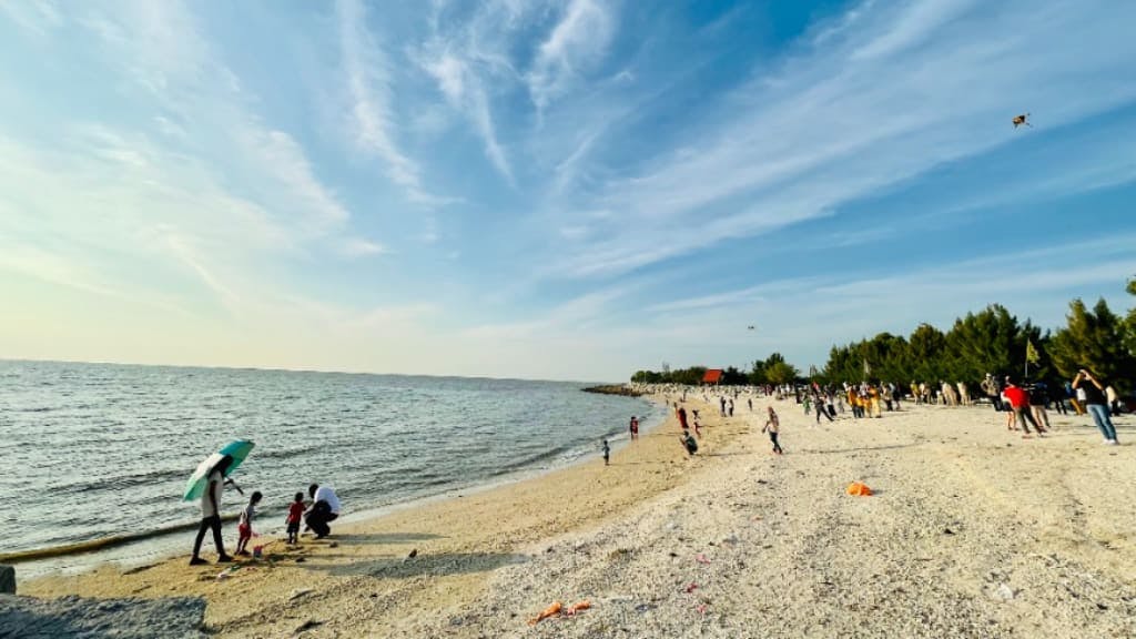 Pantai Redang Sekinchan: A Serene Coastal Escape