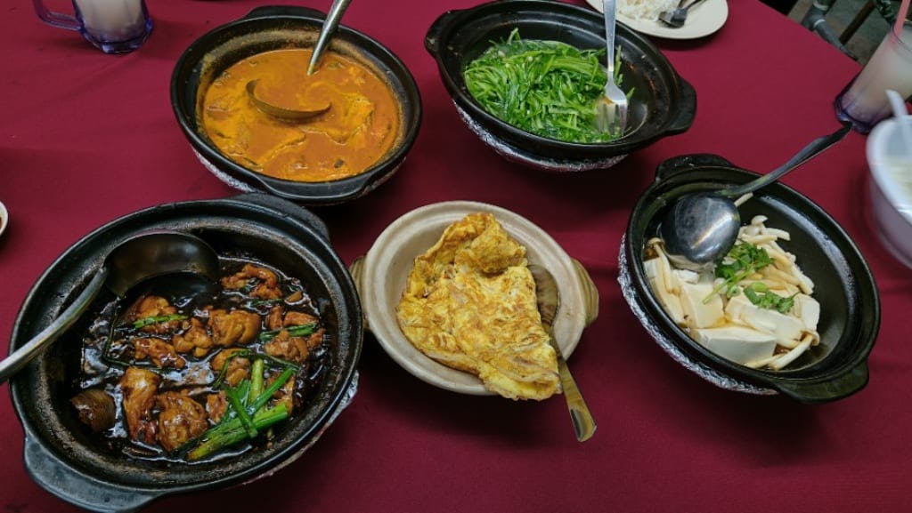 Restaurant Lee Swee Meng: A Taste of Local Chinese Cuisine