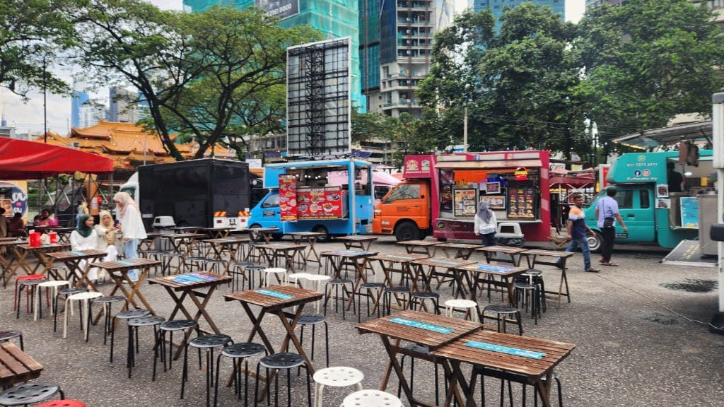 Tapak Urban Street Dining: Kuala Lumpur's Contemporary Culinary Scene